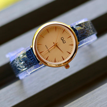 Reloj Q&Q para dama (Pulso en acero)